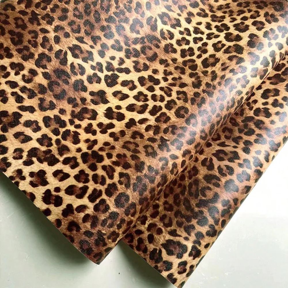 Papier peint imitation léopard motif