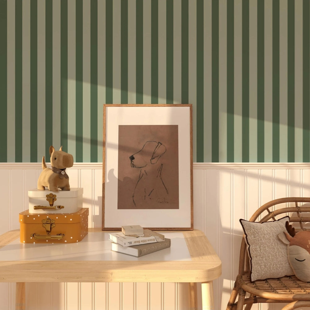 Papier peint rayé vert foncé decoration murale