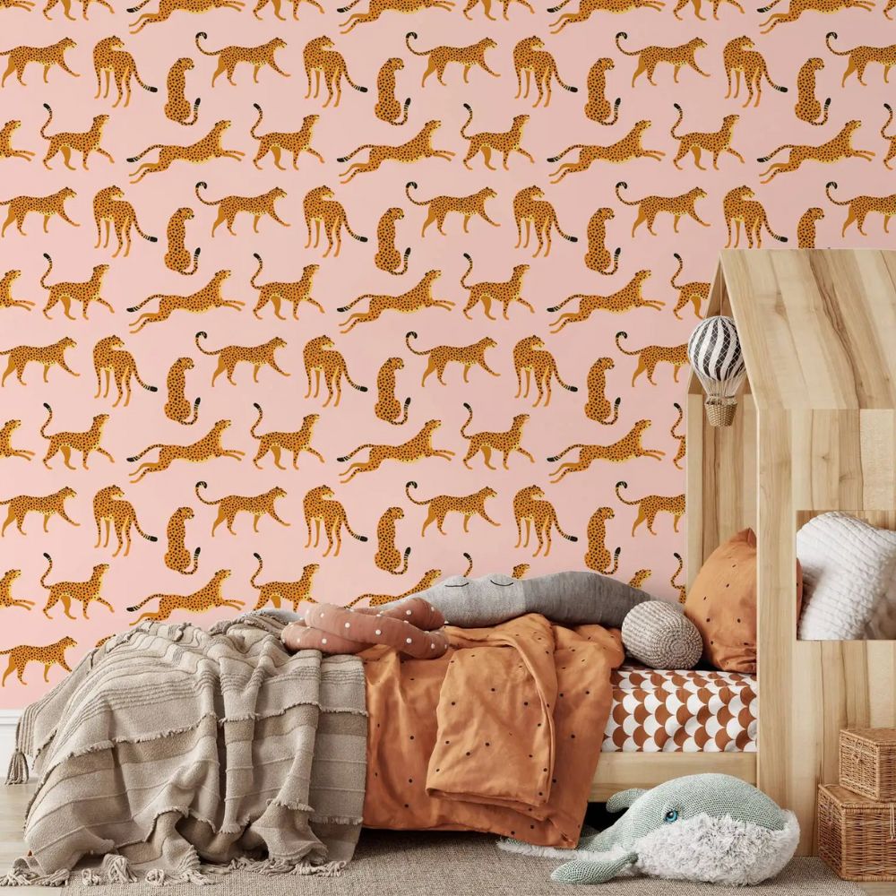 papier peint motif léopard rose fond rose