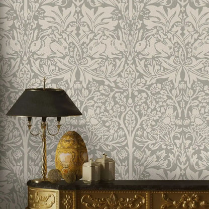 Papier peint William Morris gris taupe lapin et oiseaux