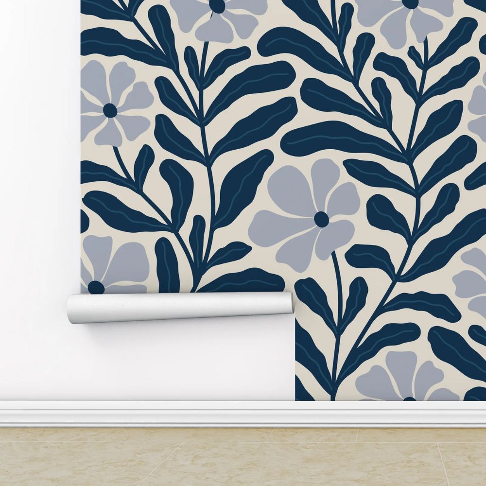Papier peint grosses fleurs bleues graphique motif
