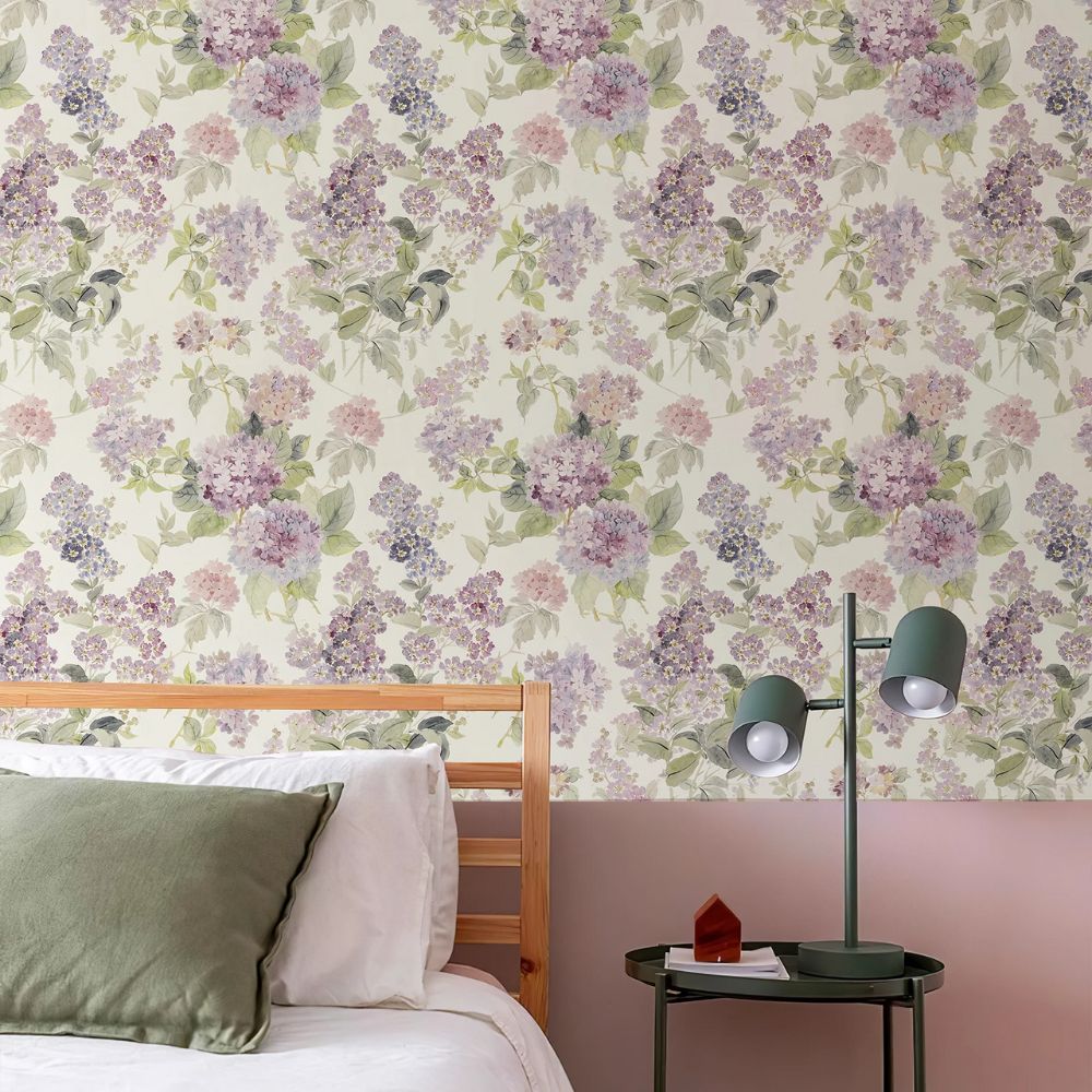 Papier peint grosses fleurs vintage chambre
