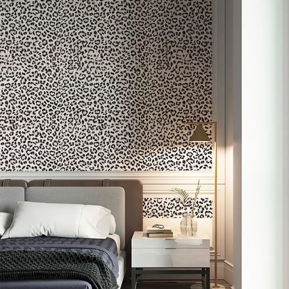 Papier peint léopard noir et blanc chambre