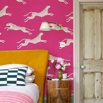Papier peint léopard violet pop chambre